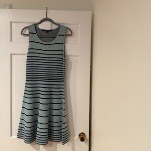 Cynthia Steffe Sleeveless Dress -- Medium